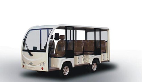 電動觀光車只需要蓄電池進(jìn)行充電就可以行駛了